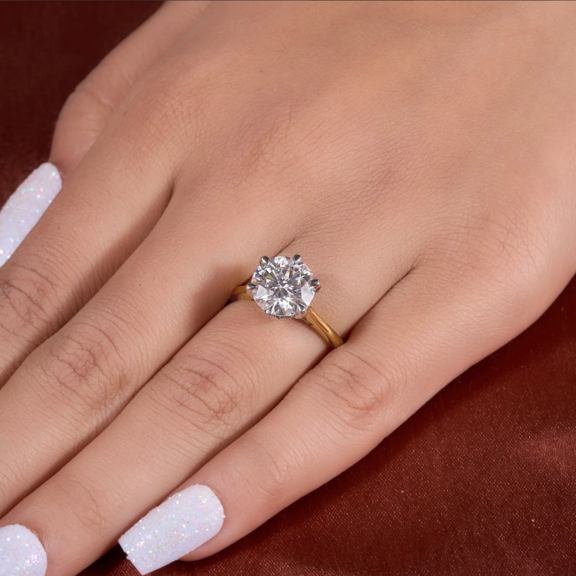 Moissanite Ad Stone Gold Ring for Girls.